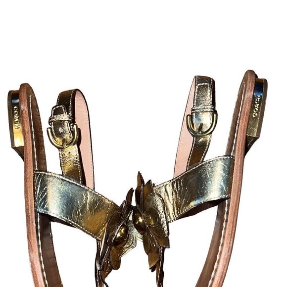 Coach Gold Leather Thong Sandals Size 6 B - Picture 4 of 7